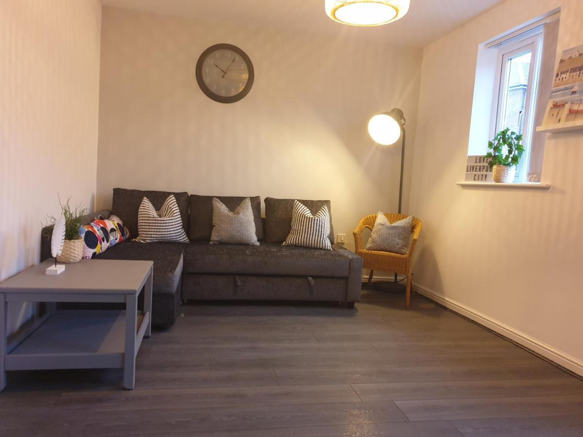 Spacious Contractor House For Large Groups - Private Parking By Short * Liverpool